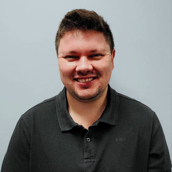 Dr Arno Gouws