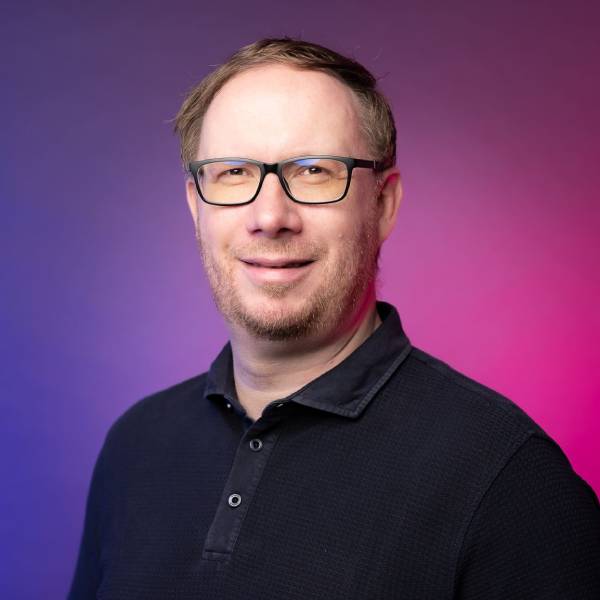 Prof Thomas Ebenhan